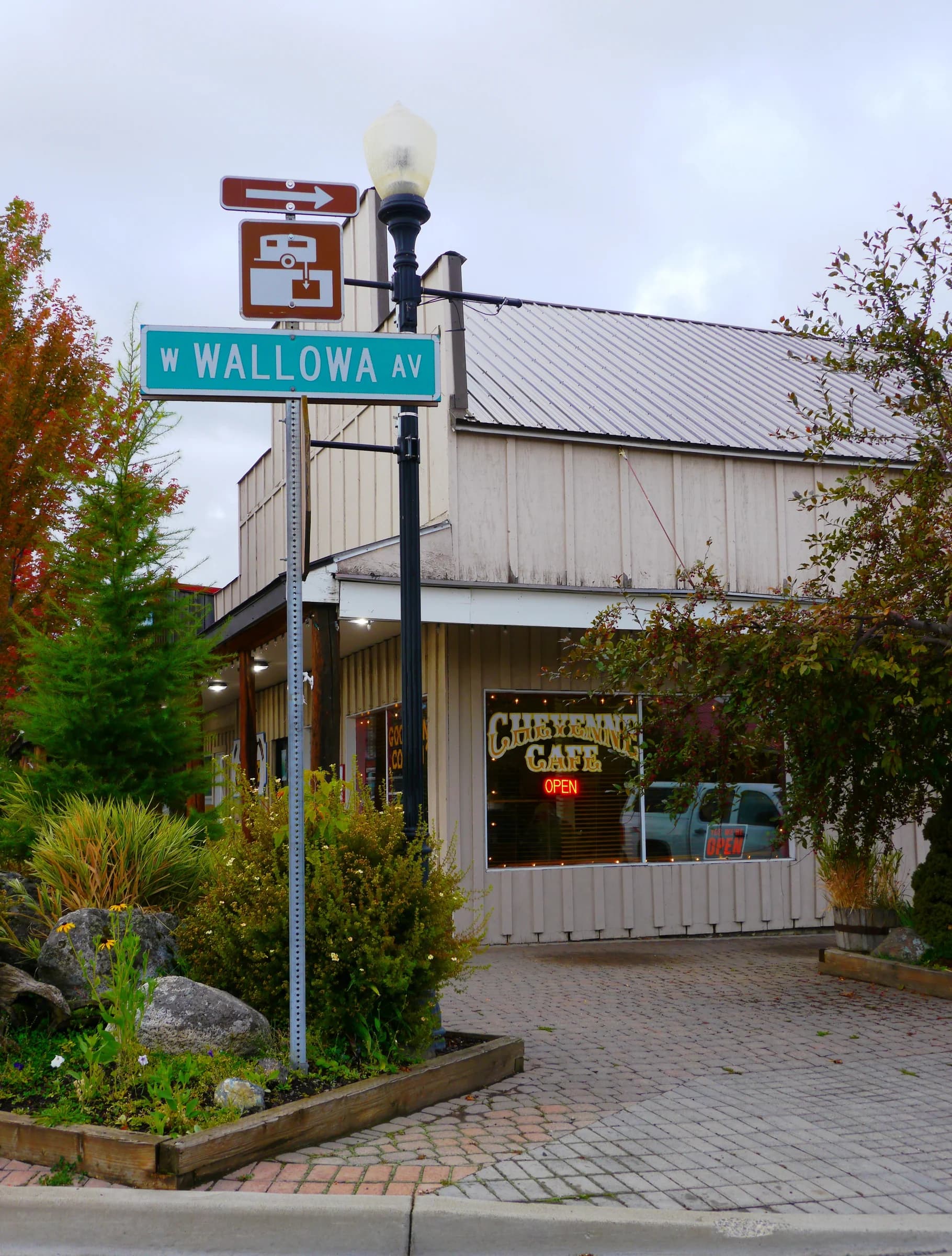 The Cheyenne Cafe at the corner of North Main Street and Wallowa Avenue in Joseph, photographed in 2017. This image is not a current business-status check.